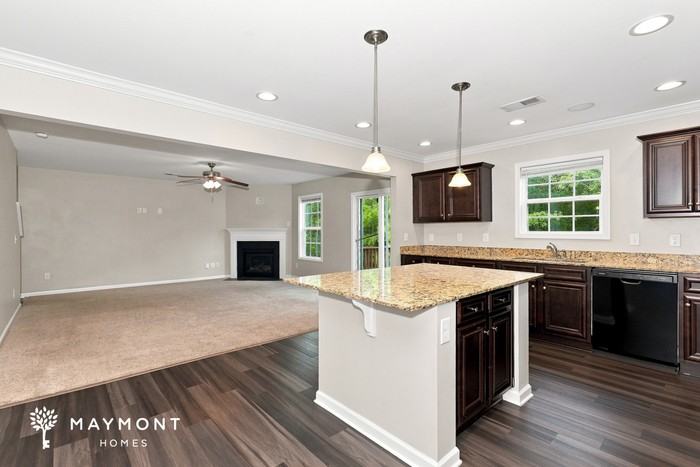 559 Teaberry Dr - Photo 5 of 16