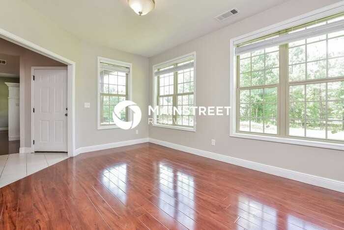 424 Union Grove Way - Photo 5 of 16