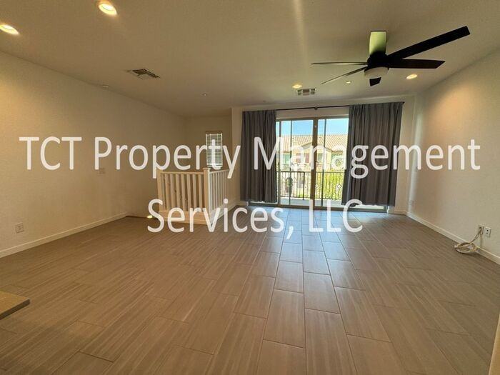 4650 S Glacier - Photo 5 of 19