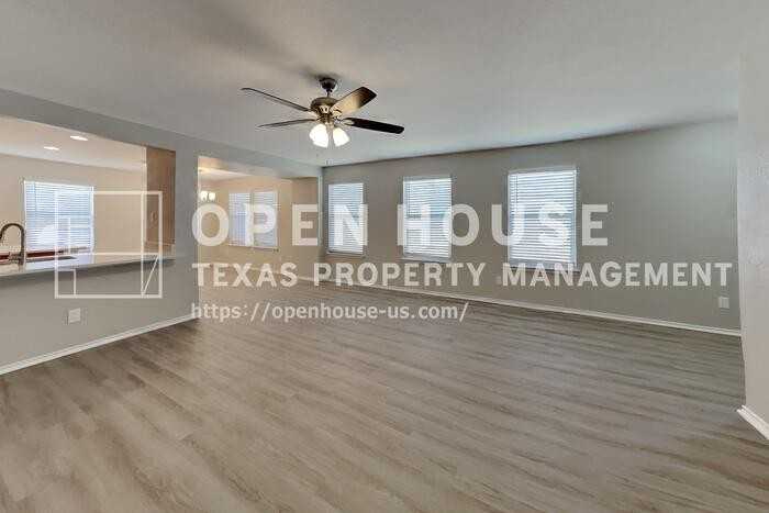 13837 Canyon Ranch Rd - Photo 4 of 20