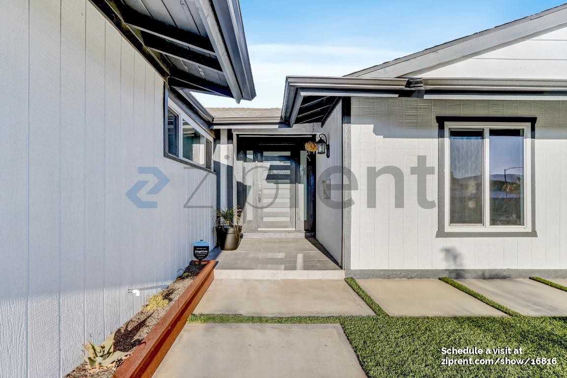 9711 Pebble Beach Dr - Photo 3 of 20