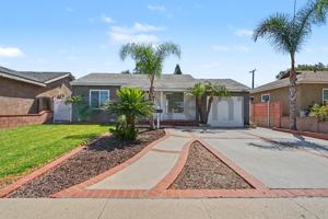 featured image of 14452 Dartmoor Ave