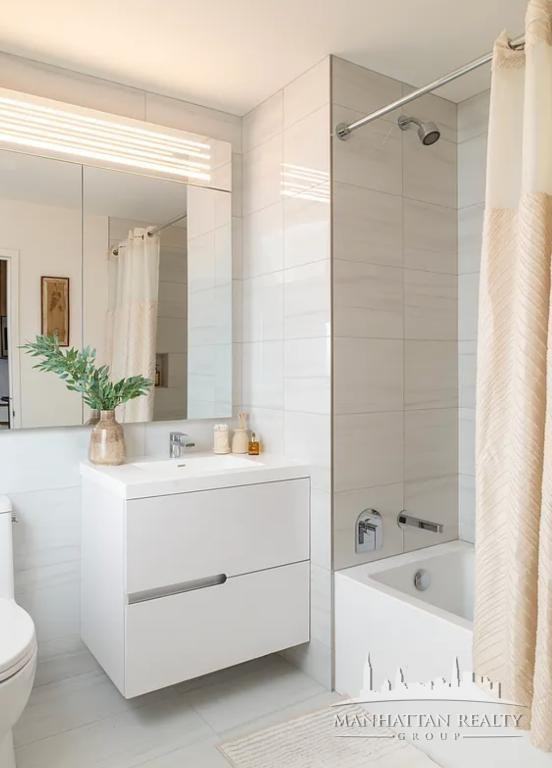 Orchard St #58C - Photo 2 of 5