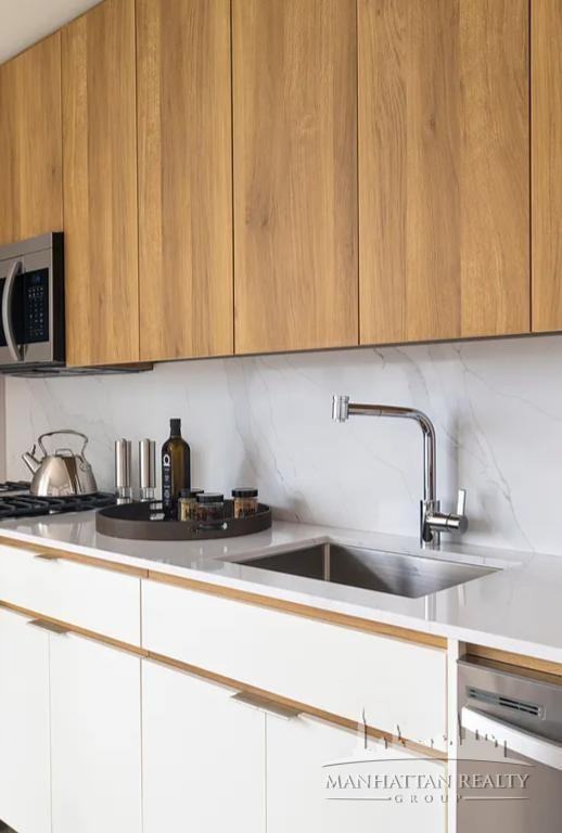 Orchard St #58C - Photo 5 of 5