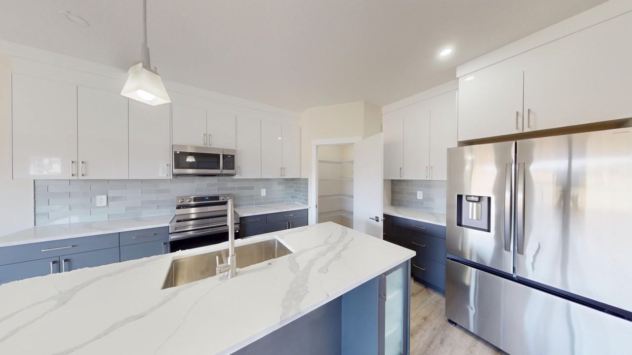 1229 Westmount Dr - Photo 3 of 19
