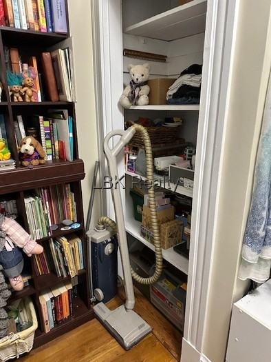 22 Melville Ave - Photo 4 of 15