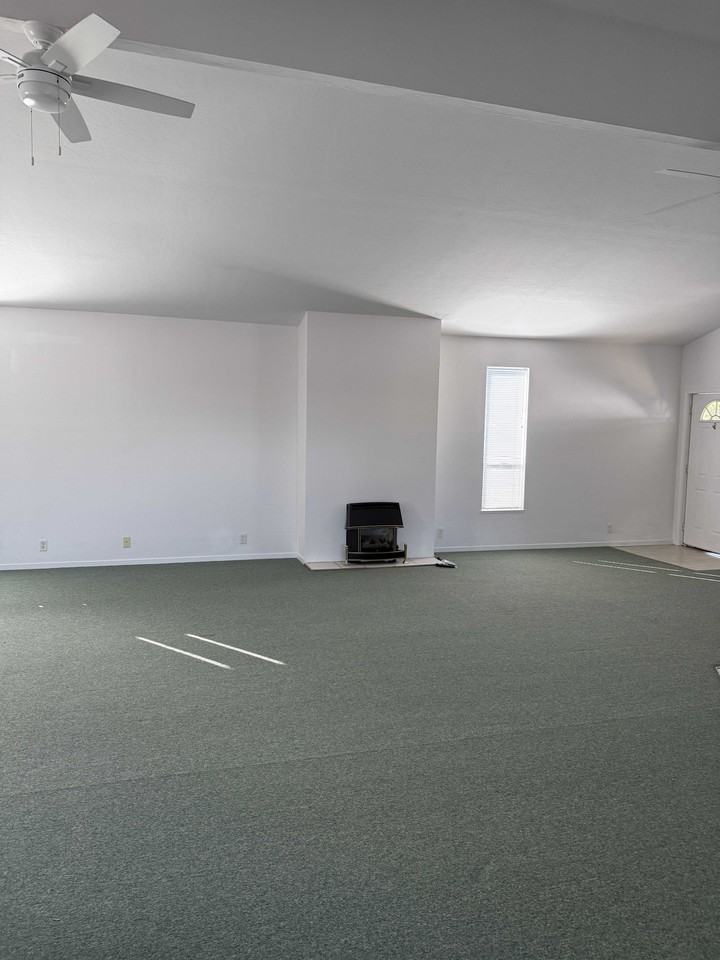 3996 Dry Creek Rd - Photo 4 of 11