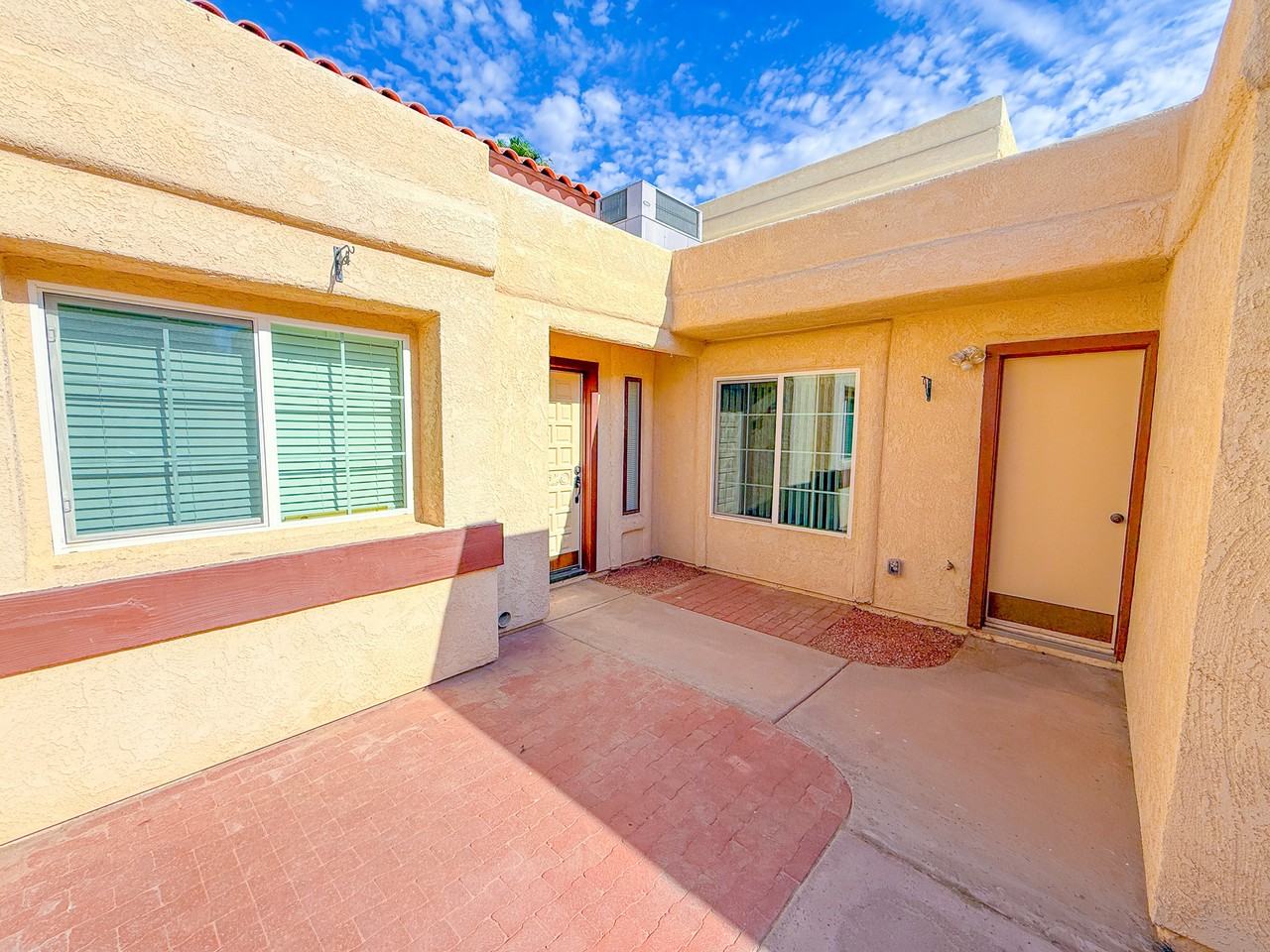 10476 S Del Montes - Photo 3 of 18