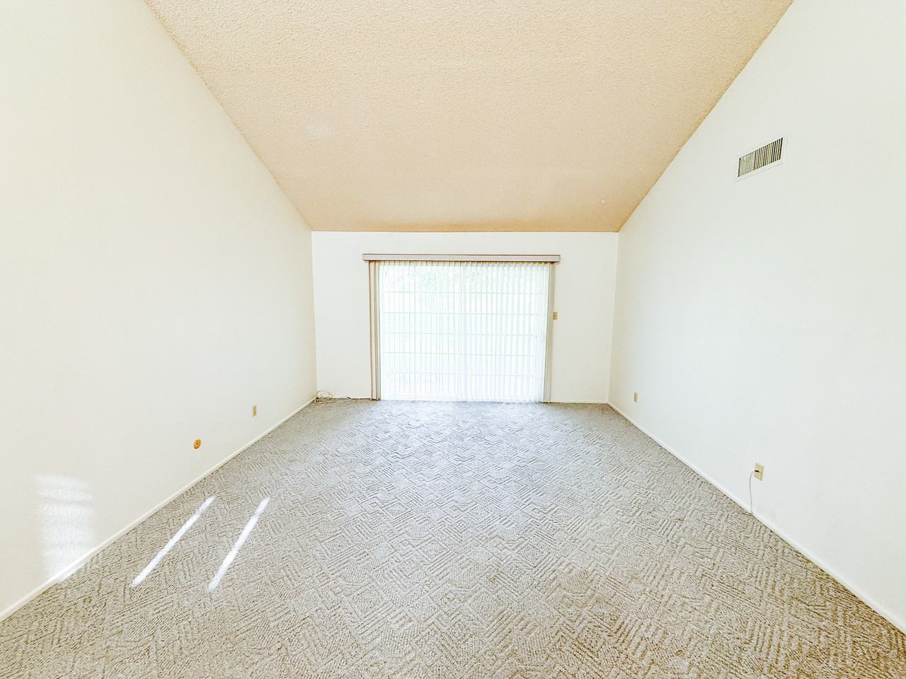 10476 S Del Montes - Photo 5 of 18