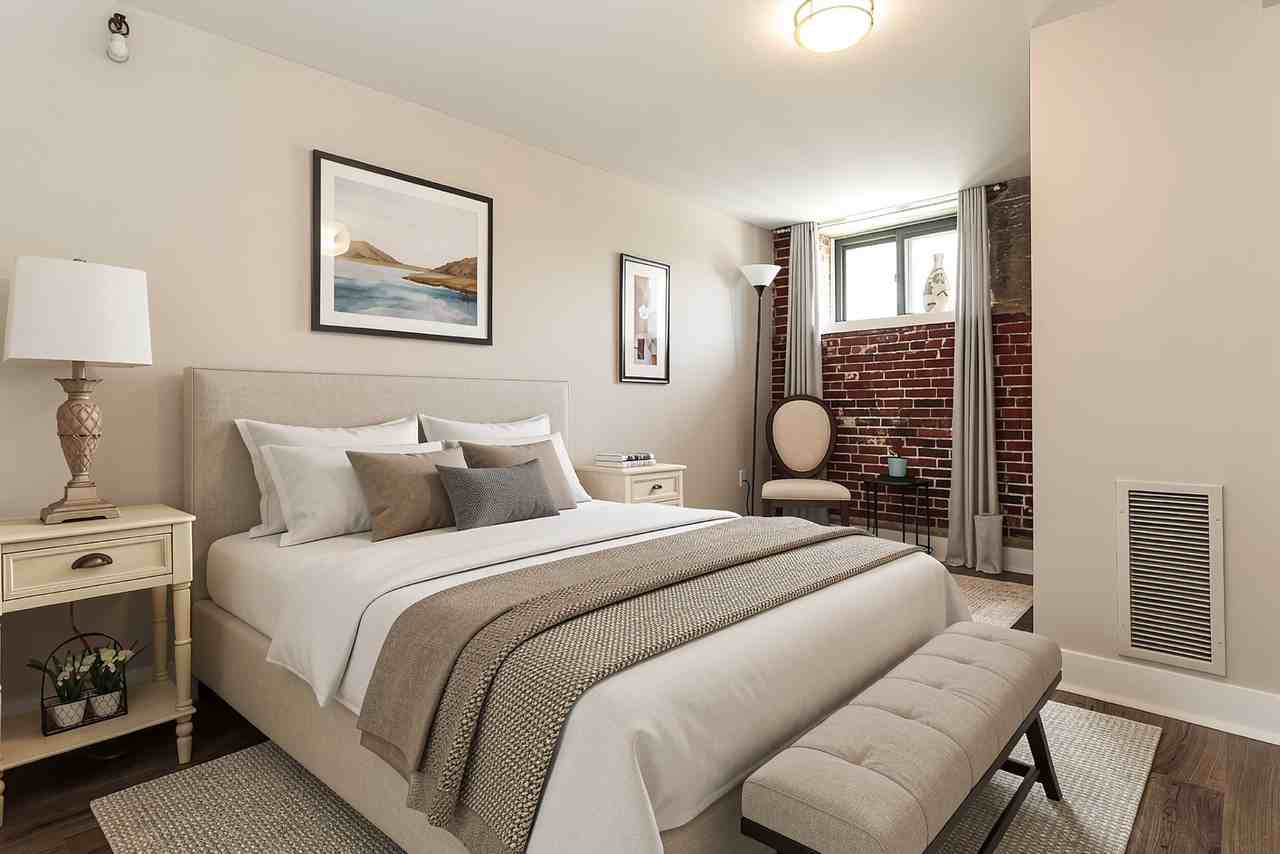 42 8th St #5519 - Photo 6 of 12
