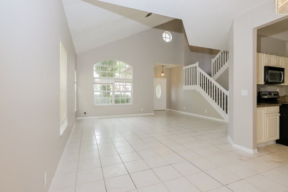 7678 Oakboro Dr - Photo 6 of 17