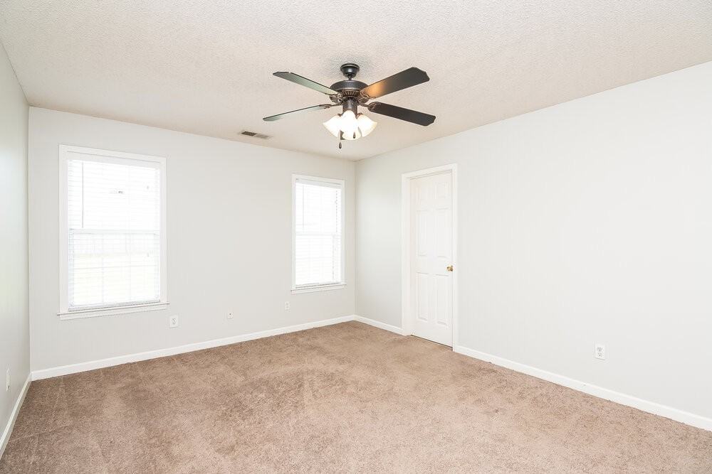 1851 Timber Way N - Photo 6 of 15