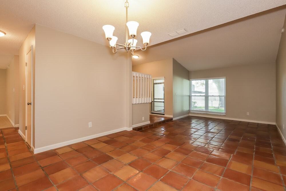 1206 Letona Ln - Photo 5 of 17