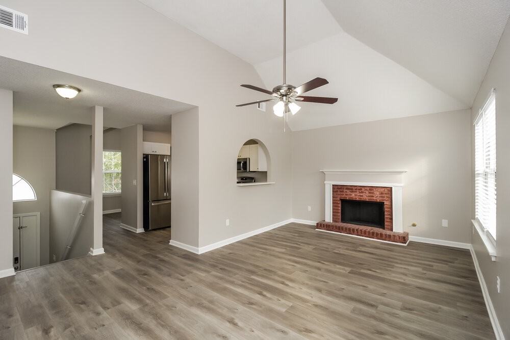 4037 Rhinehart Ct - Photo 4 of 17