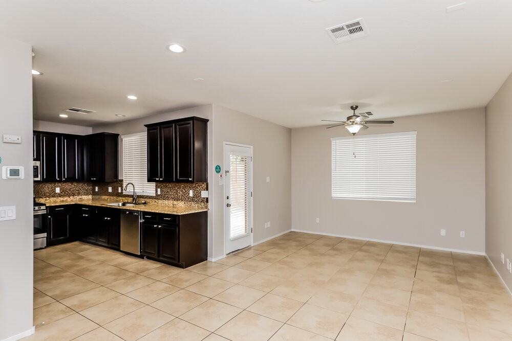 7585 Perla Del Mar Ave - Photo 7 of 17