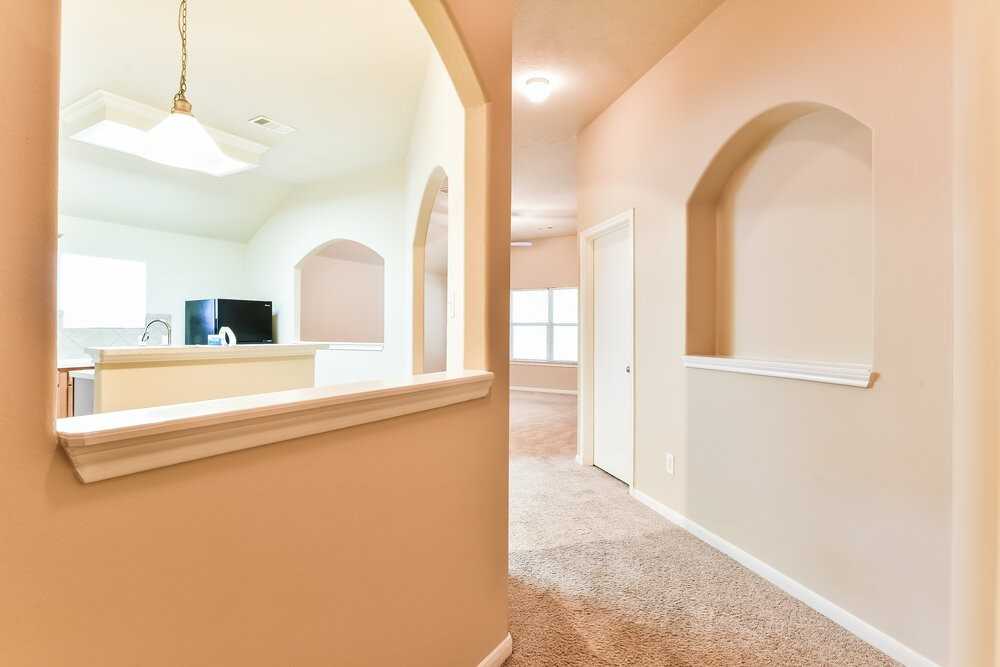 13407 Forest Pines Village Ln - Photo 2 of 15