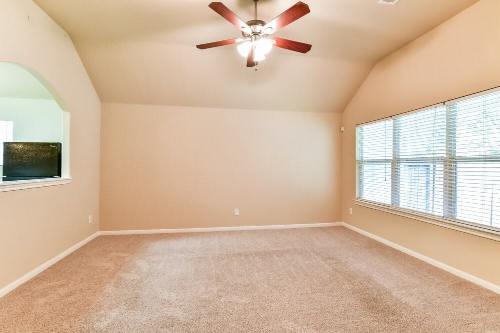 13407 Forest Pines Village Ln - Photo 3 of 15