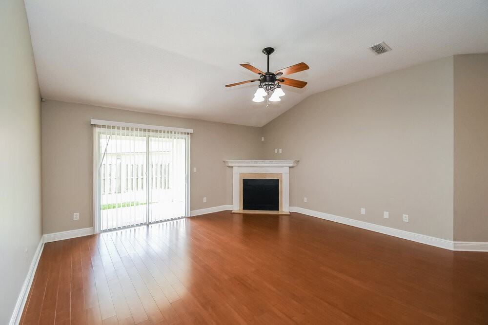 1311 Yellow Jacket Ct - Photo 3 of 16