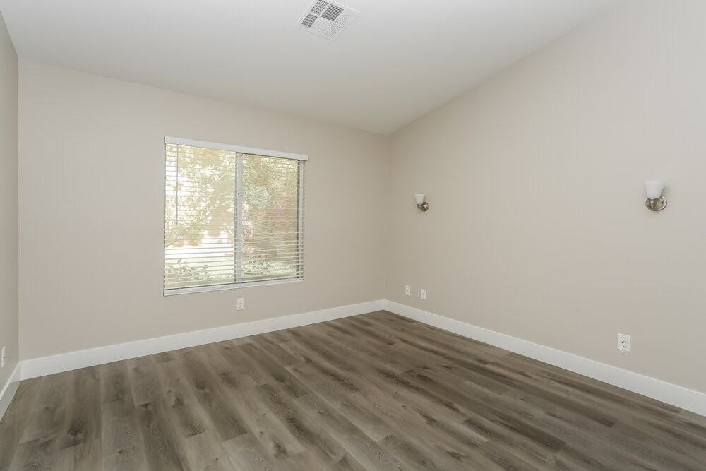 5515 Black Sea Ct - Photo 7 of 16