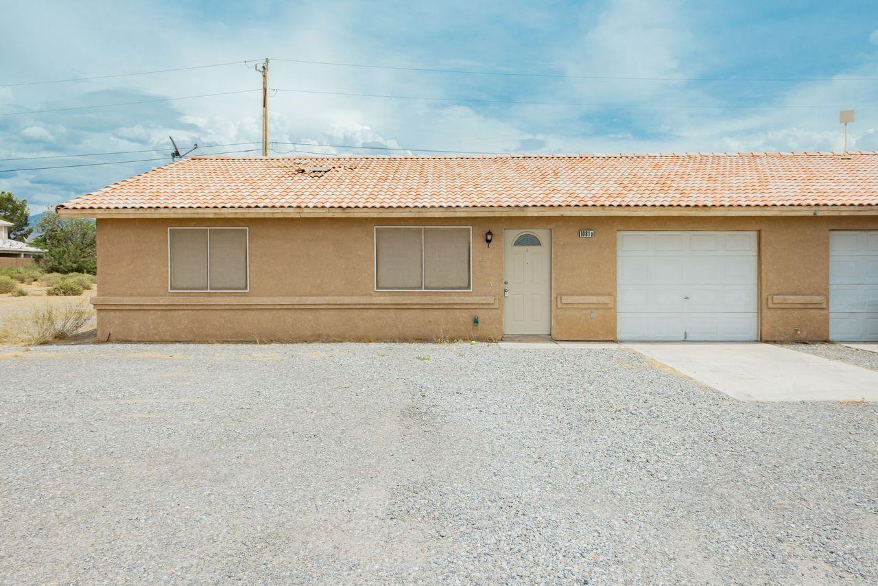 1081 Jubilee Ct - Photo 2 of 3