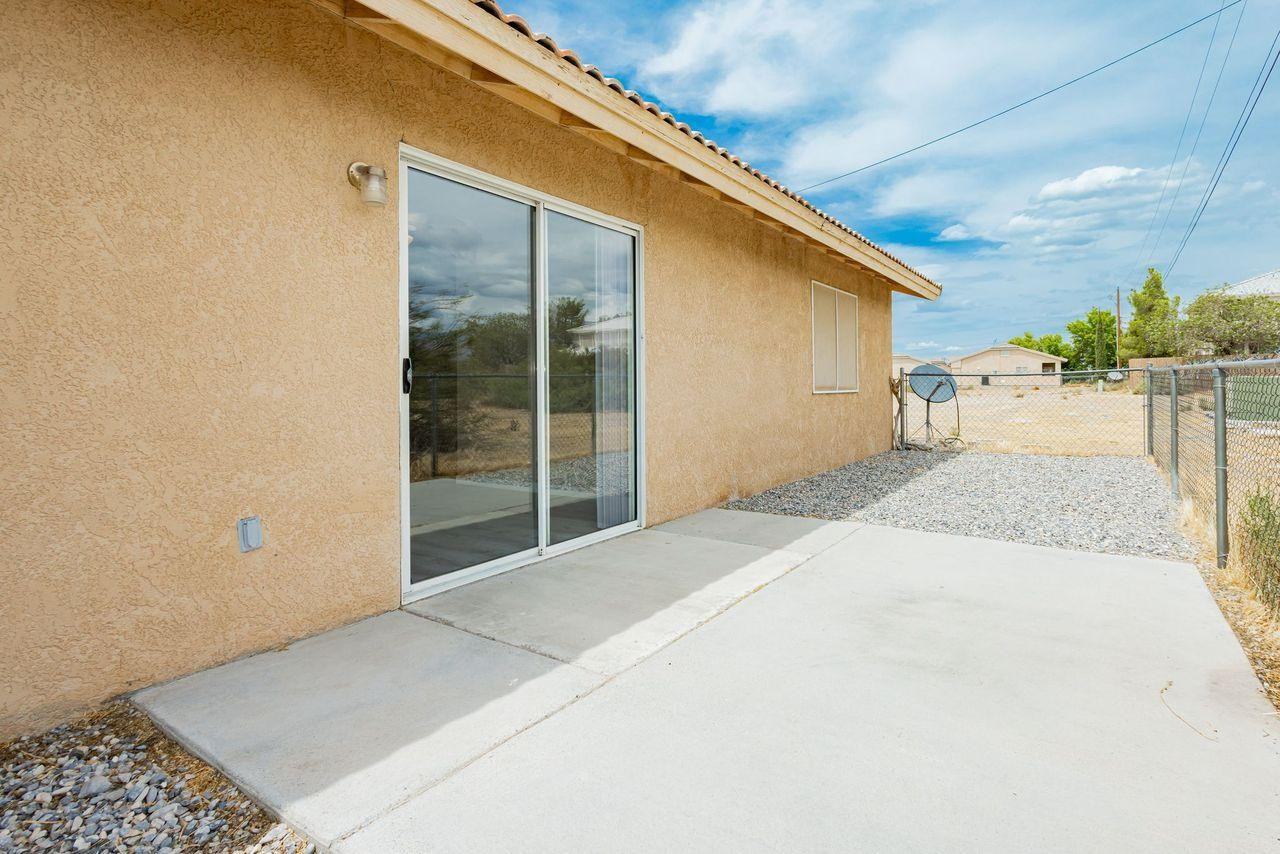 1081 Jubilee Ct - Photo 3 of 3