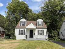 424 Shirley Ave - Photo 1 of 1
