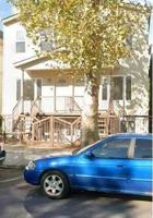 featured image of 661 Catherine St #2B