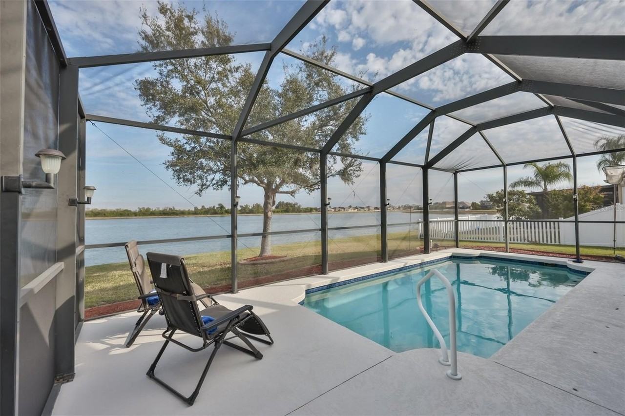 823 Seminole Sky Dr - Photo 4 of 50