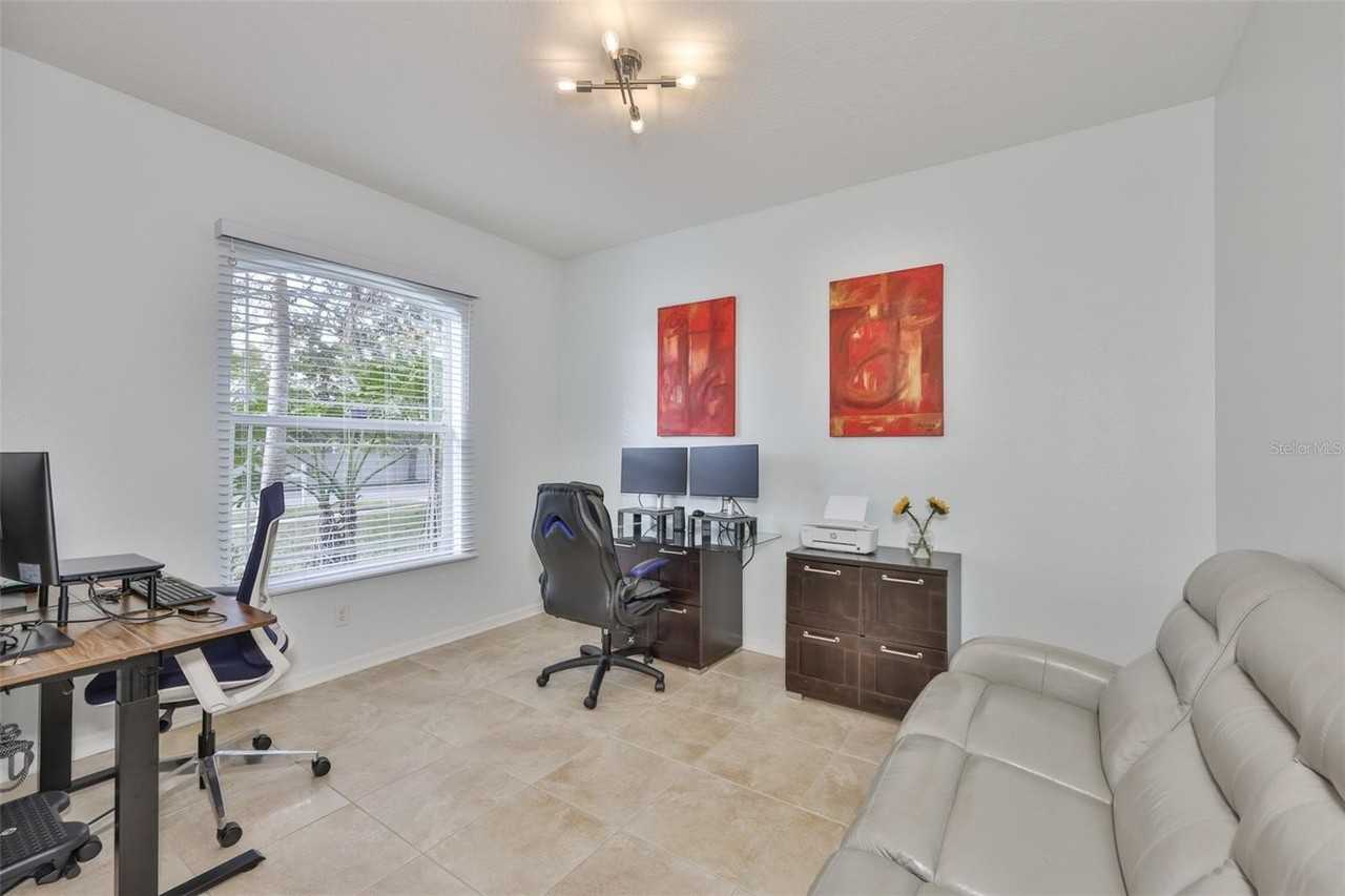 823 Seminole Sky Dr - Photo 6 of 50