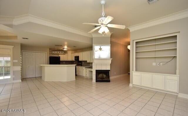 208 E Weeks Dr - Photo 2 of 25