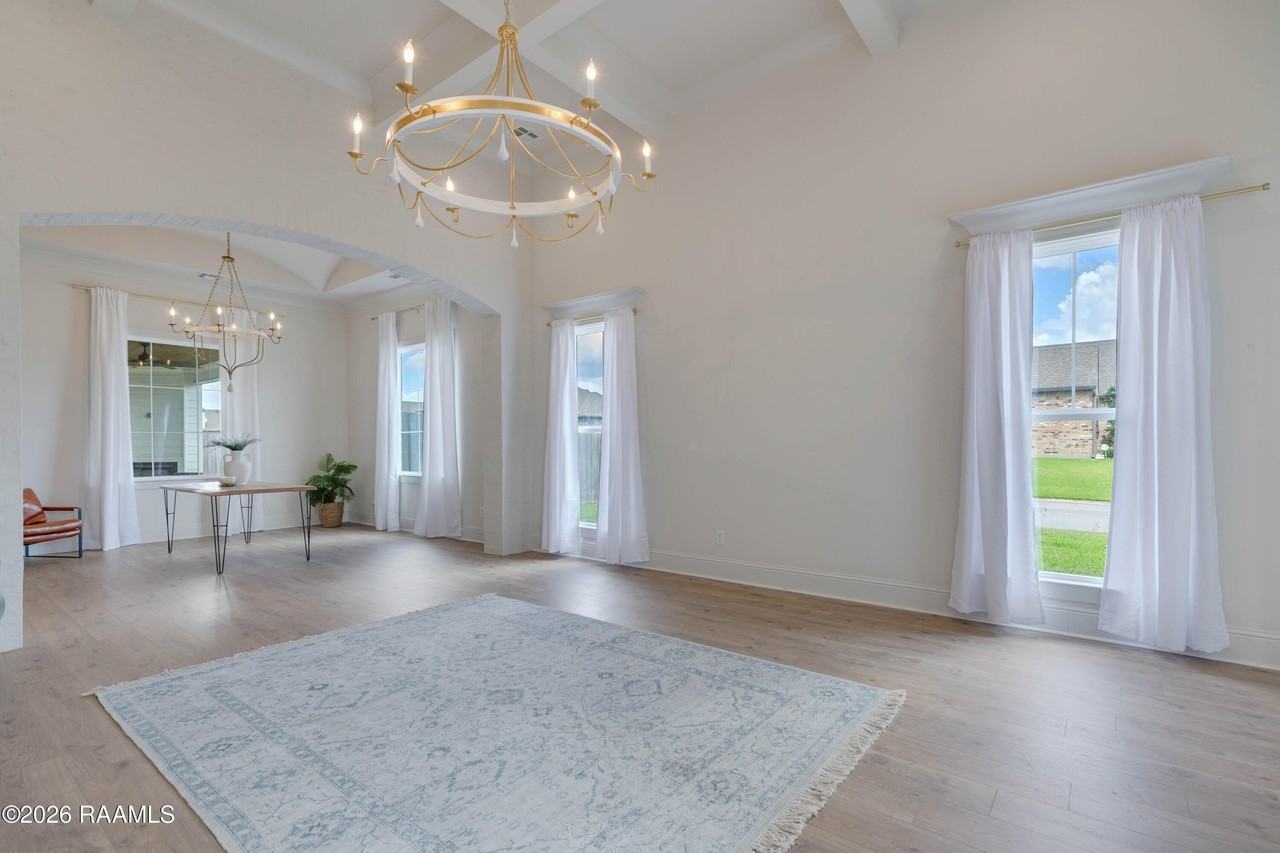 113 Gentle Island Dr - Photo 4 of 36