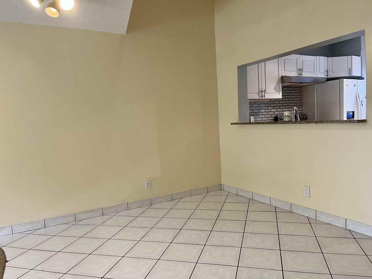 2317 Sw 82nd Ter - Photo 7 of 23