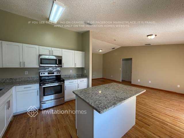 17532 Sw 137th Ct - Photo 7 of 29