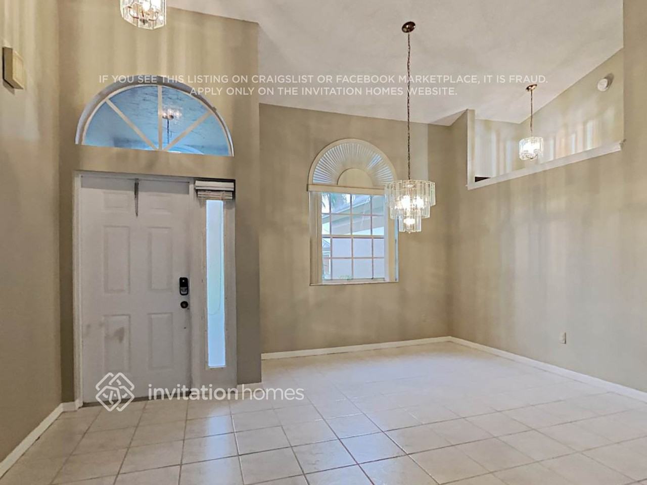 12841 Meadowbreeze Dr - Photo 3 of 20