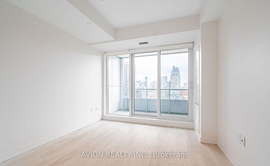 225 Sumach Street #2807 - Photo 6 of 17