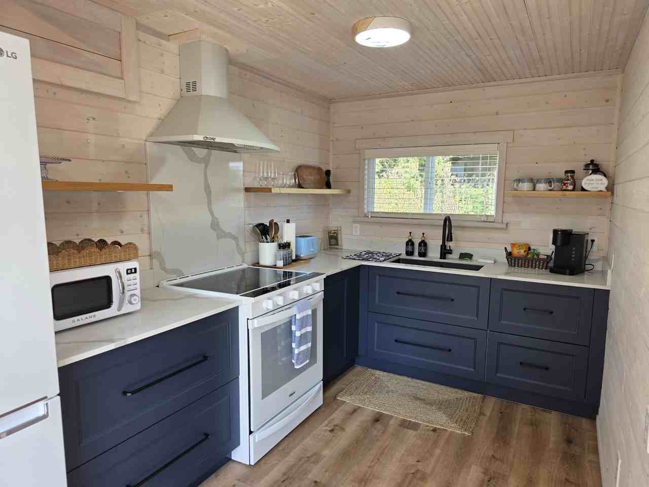 650 S Beach Rd - Photo 6 of 24