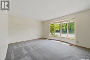 featured image of 1218 Moss Avenue