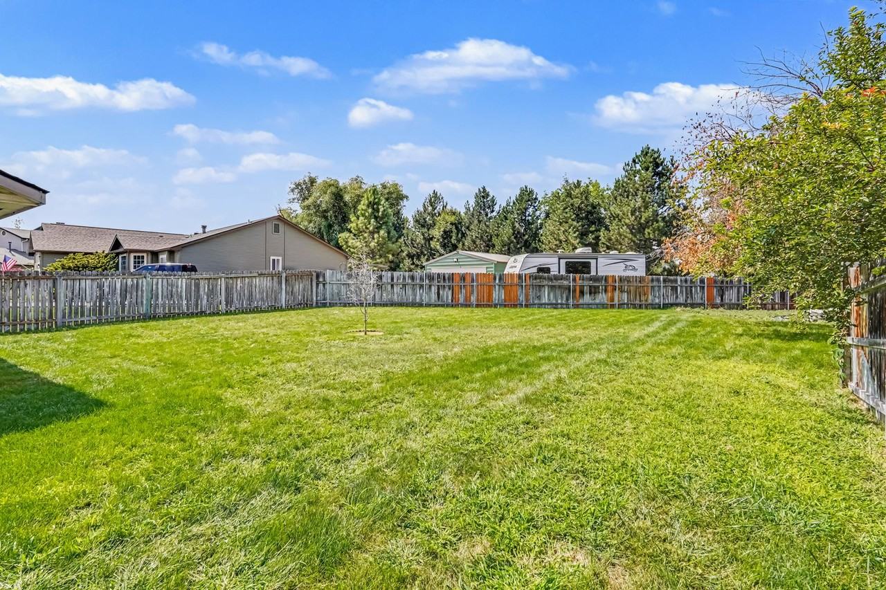 2463 N Stone Pl #1 - Photo 2 of 28
