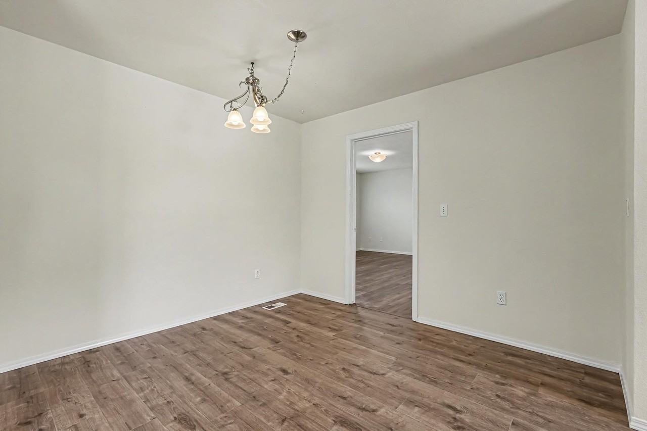 2463 N Stone Pl #1 - Photo 7 of 28