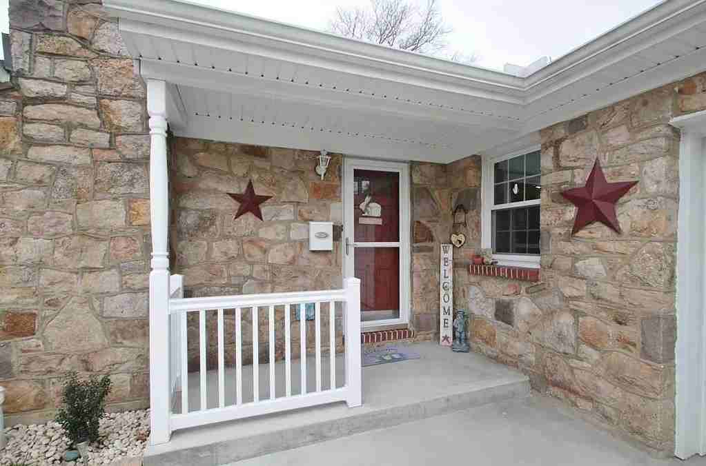 1912 Fairland Ave #1 - Photo 2 of 38