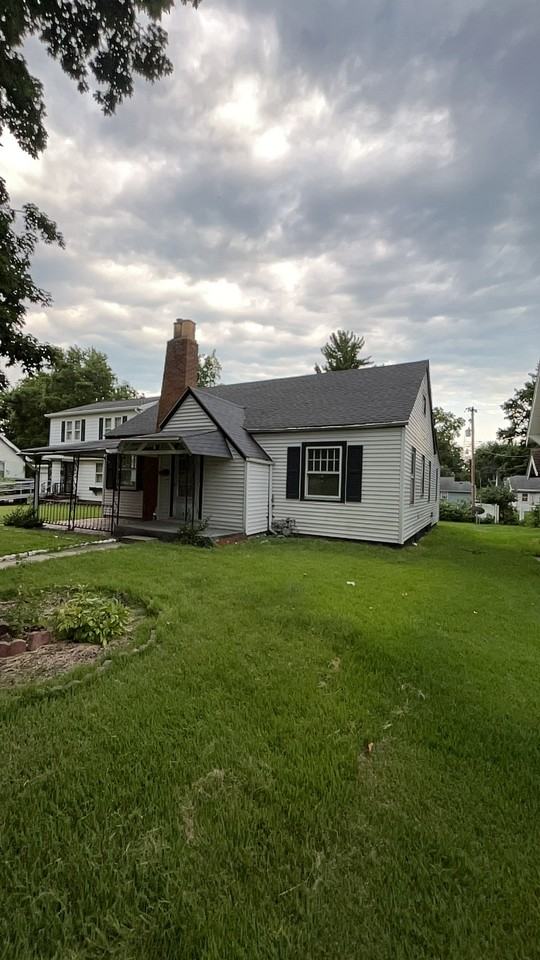 1005 E Whitmer St - Photo 4 of 4
