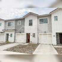 7532 W Darrow St - Photo 1 of 1