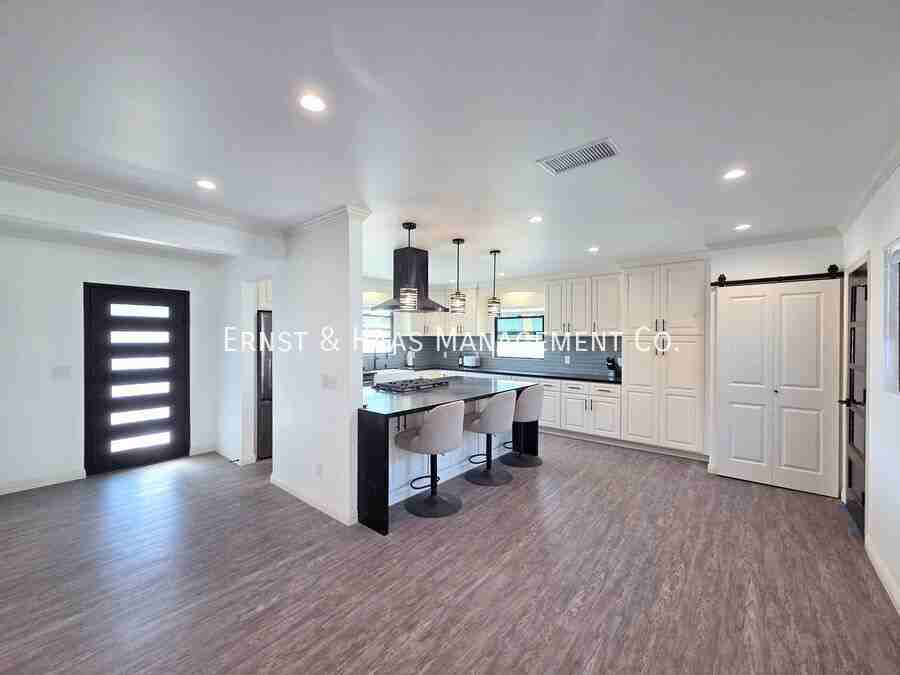 2102 Nipomo Ave - Photo 7 of 26