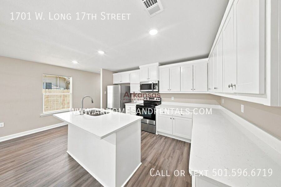 1701 W Long 17th St - Photo 5 of 15