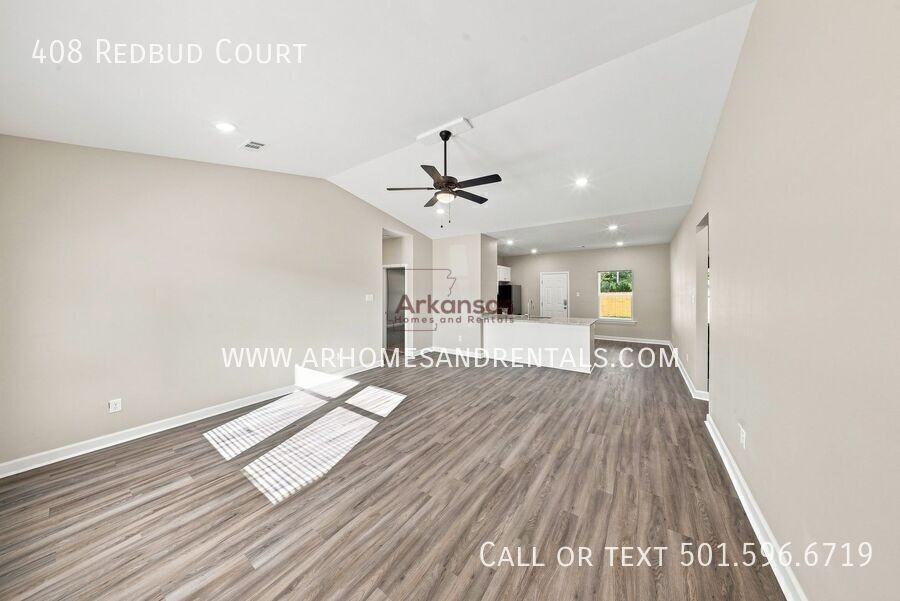 408 Redbud Court - Photo 3 of 19