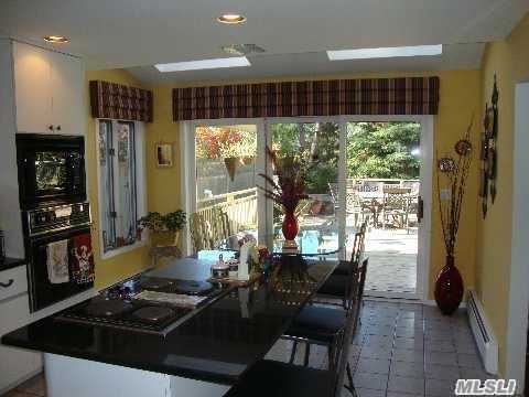 2964 Allon St - Photo 3 of 11