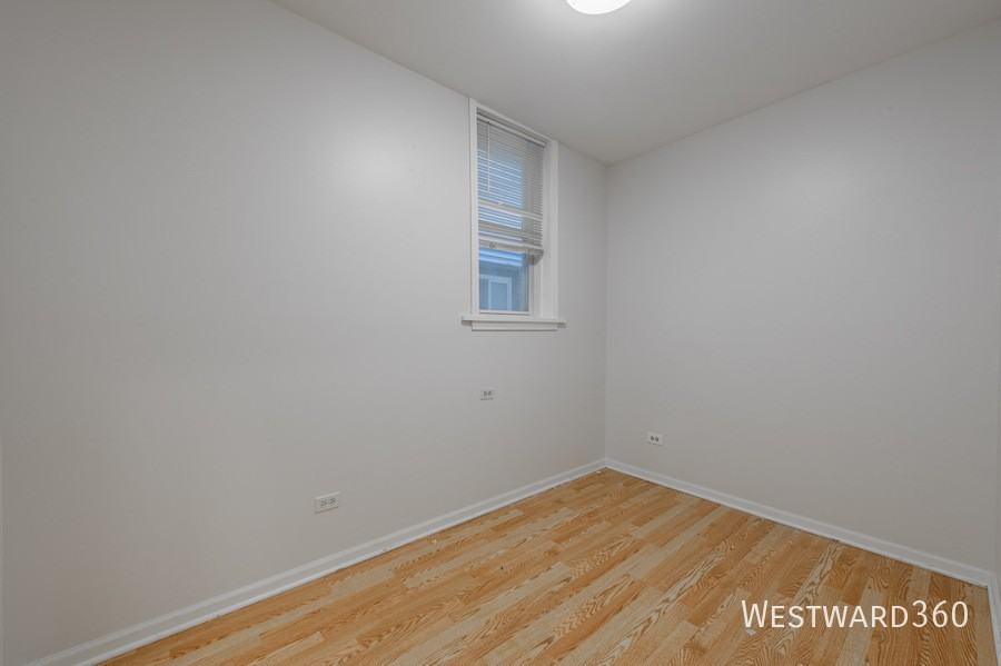 2433 N Talman Ave #G - Photo 5 of 15