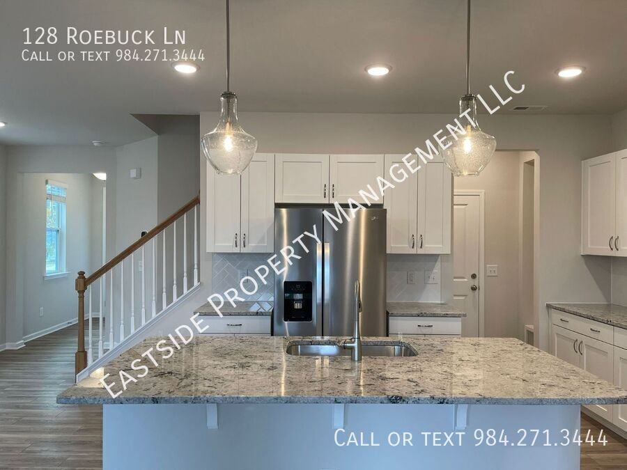 128 Roebuck Ln - Photo 4 of 22