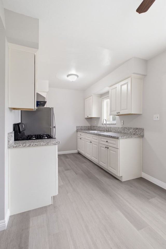 230 S Bandy Ave #17 - Photo 5 of 15