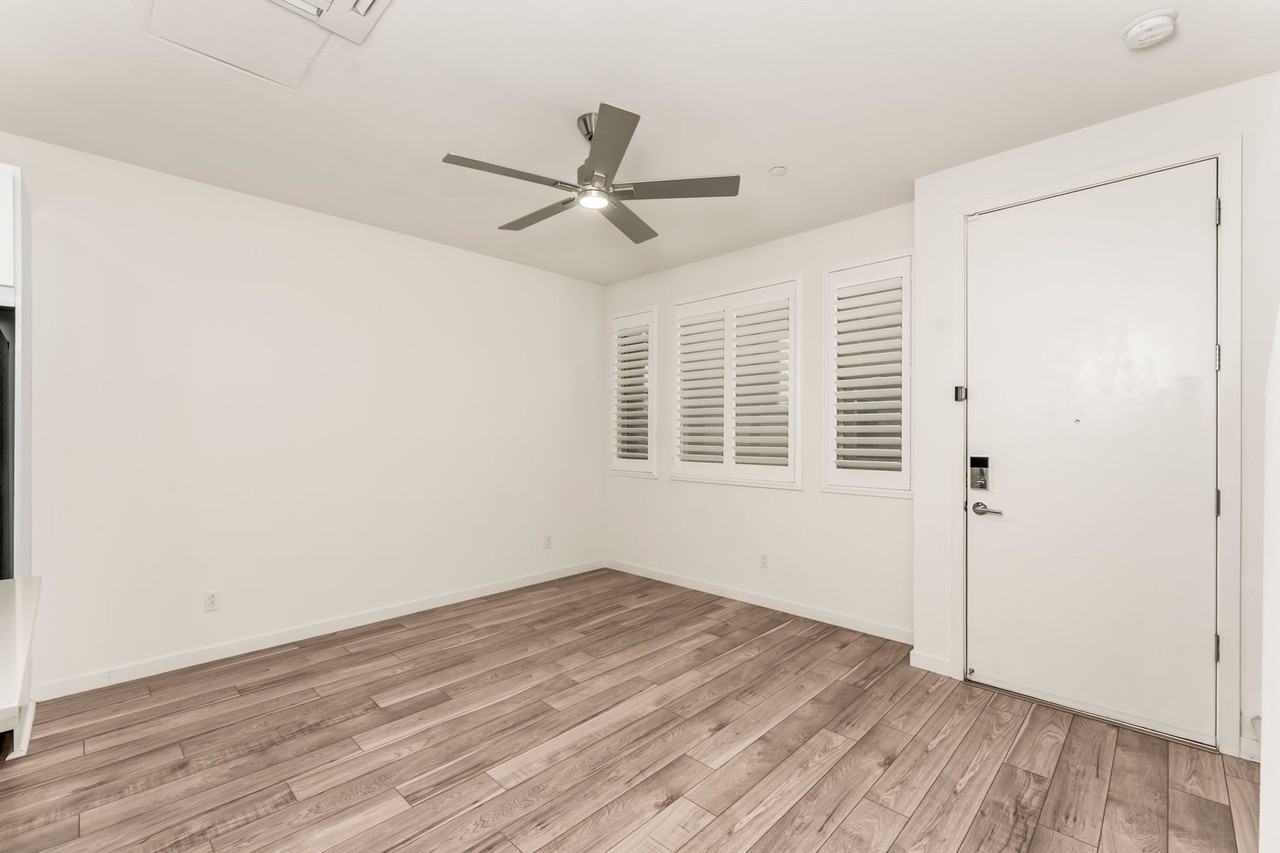 195 Log Pond Ln - Photo 4 of 23
